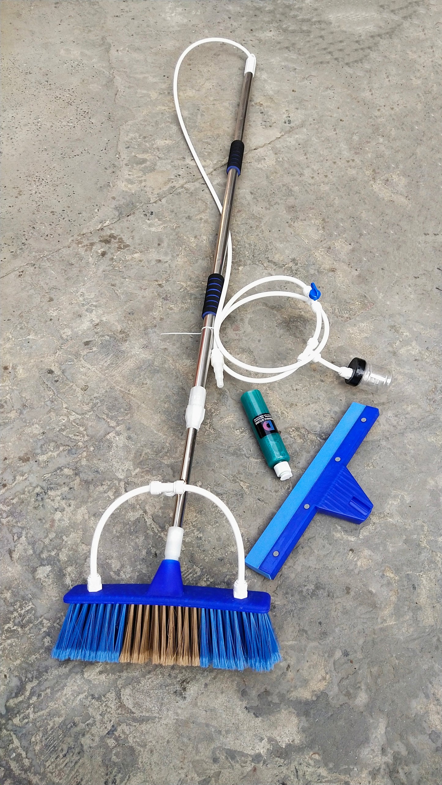 Solar Panels Cleaning Kit with Stainless Steel Rod 8 feet to 20 feet Extendable Rod with Solar Wiper, Shampoo Dispenser, On/Off Switch & Free Gift 200ml Solar Shampoo